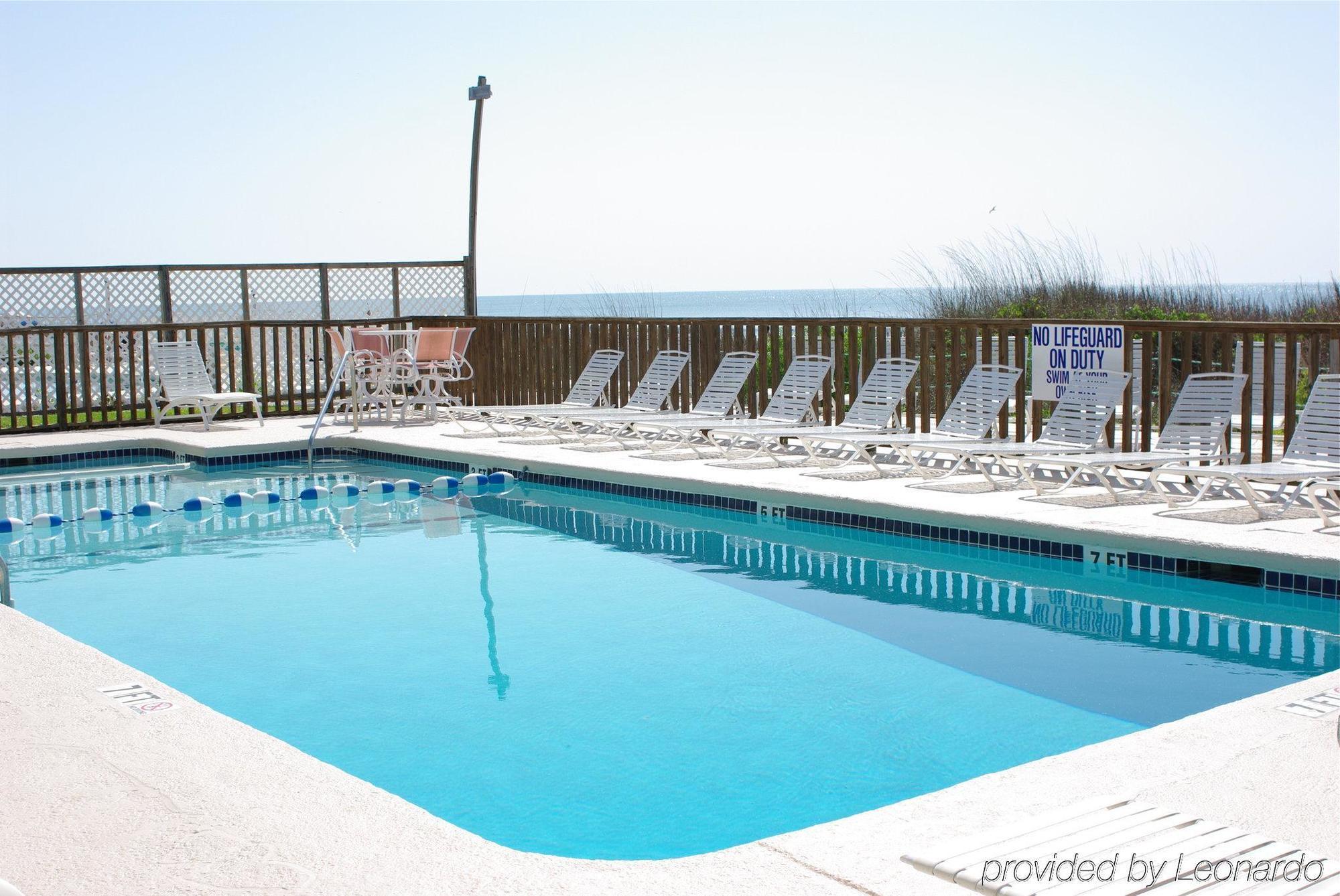 נורת' מירטל ביץ' Castaway Beach Inn & Swim Up Bar מתקנים תמונה